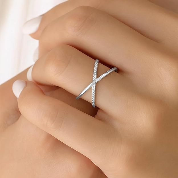 Elegant sterling silver crossover adjustable ring