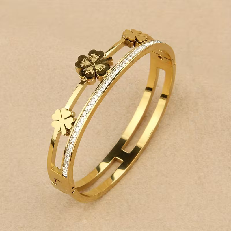 ZIVUNA Golden Blossom Anti-Tarnish Kada