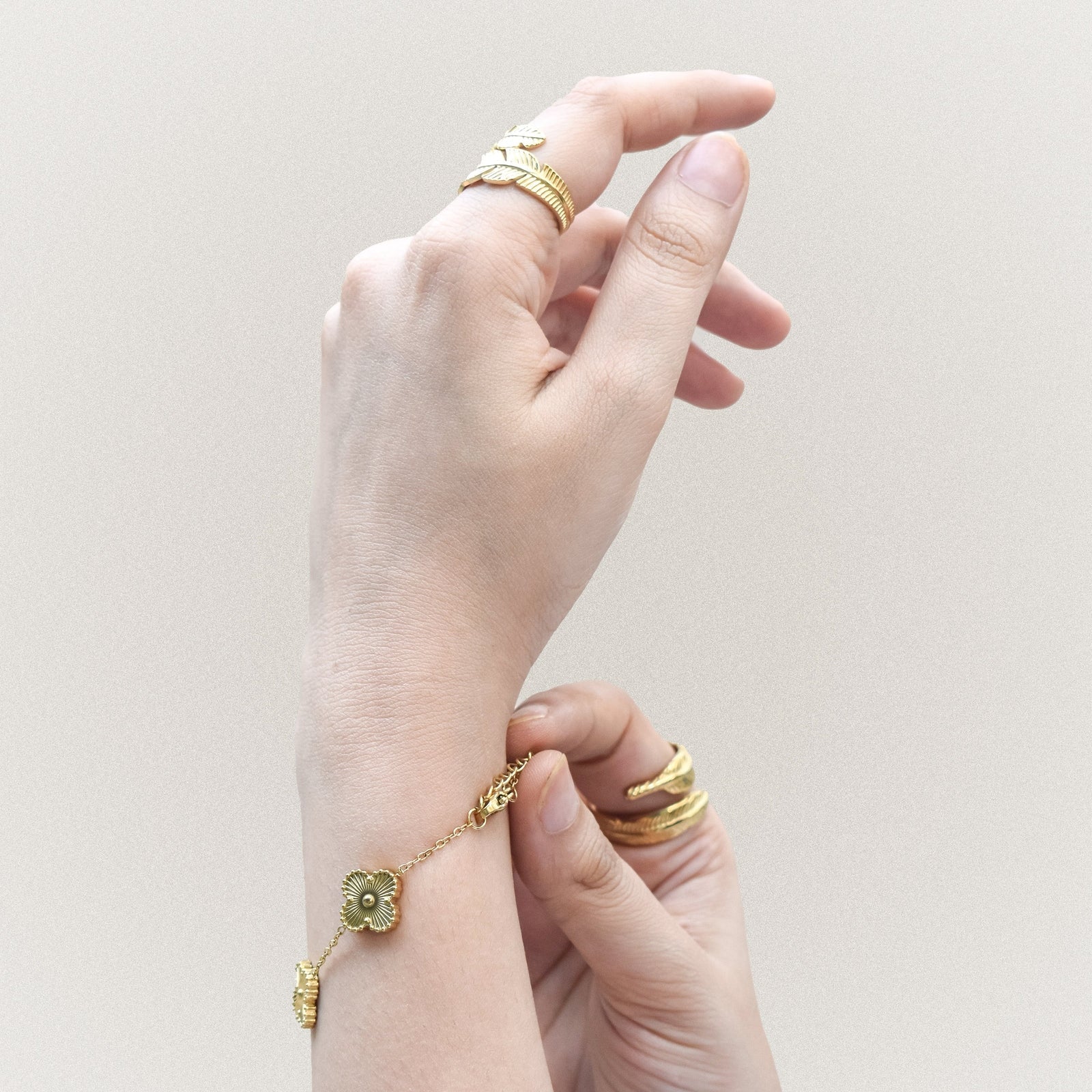 Golden Four leaf Clover Bracelet