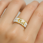 Elegant gold enamel ring