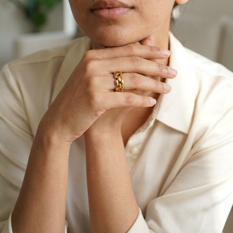 Verona Chain-Link Statement Ring