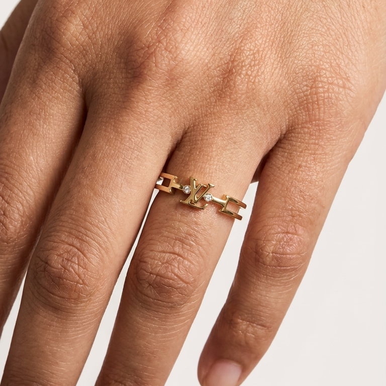 Royal Crest Statement Ring